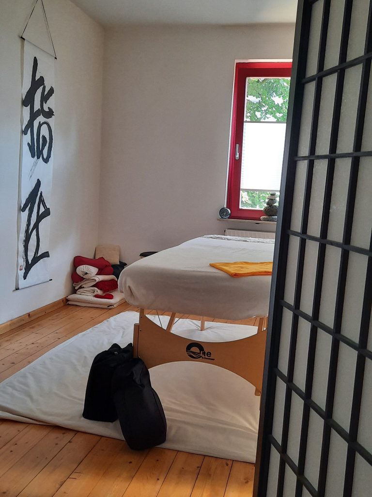 Naturheilpraxis für Shiatsu und Focusing Marion Hennemann