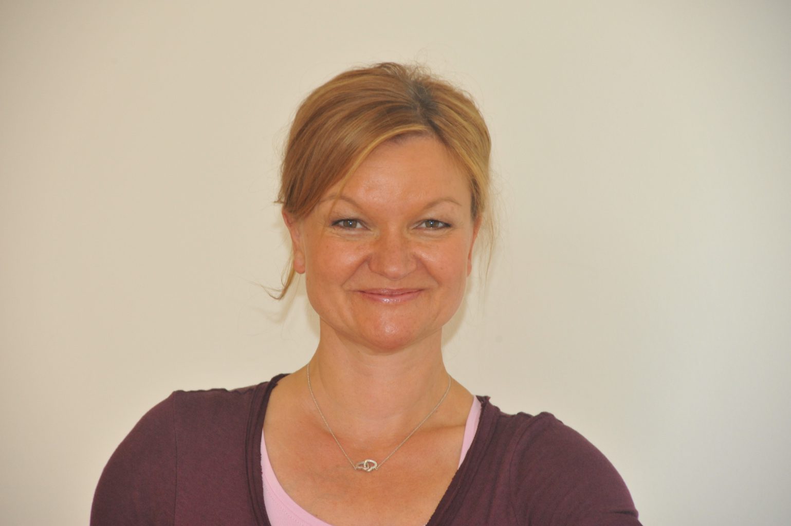 Yvonne Junker