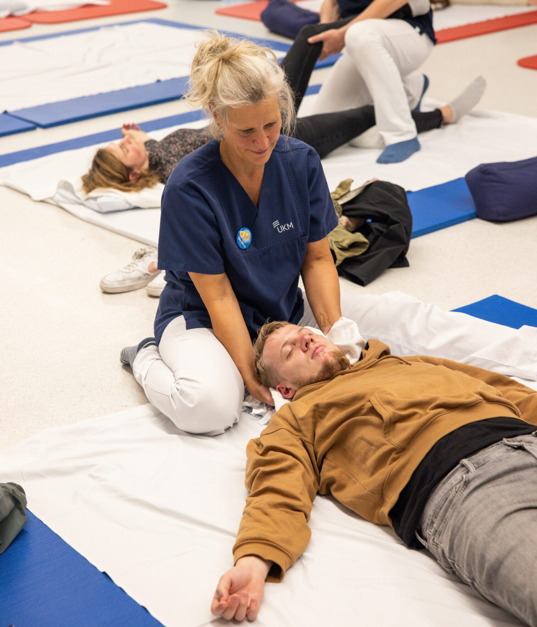 Lange Nacht am UK Münster: Elke Werner gibt Shiatsu